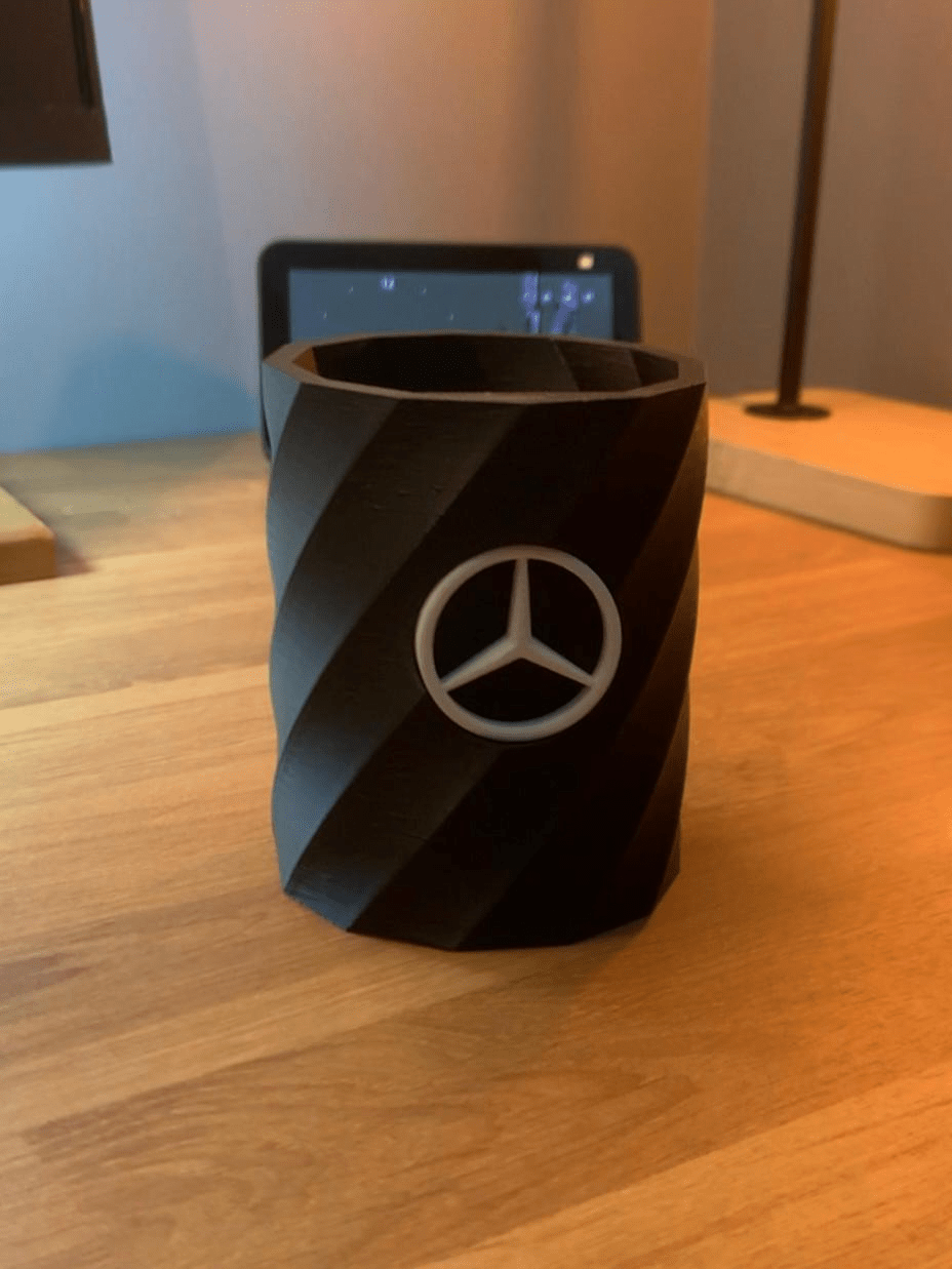 Automotive - Themed Pen Holder – Mercedes Inspired 3D Printed Desk Organizer - Stampa3D
