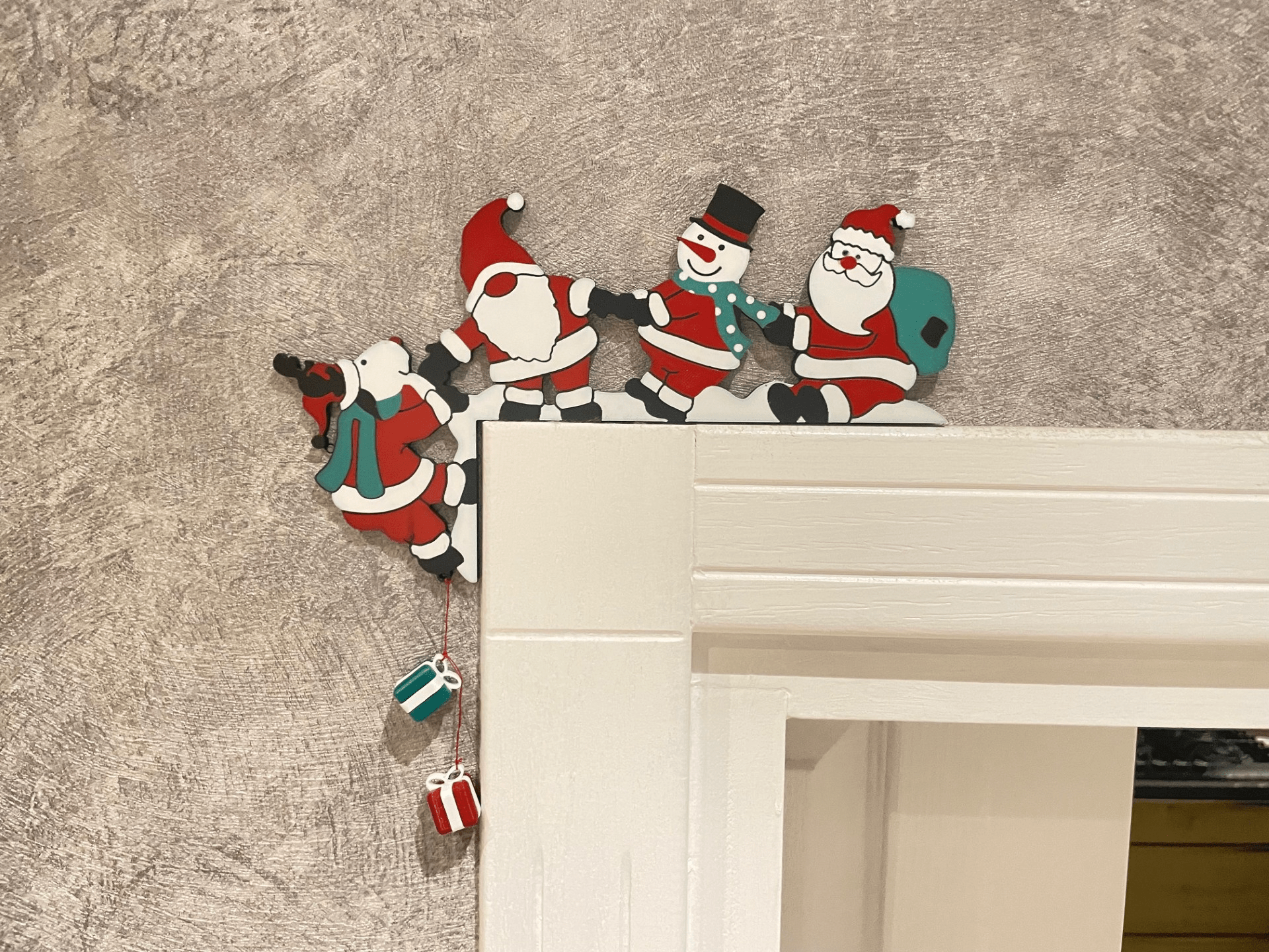 Santa & Snowman Door Frame Decoration – Hanging Gift Edition - Stampa3D