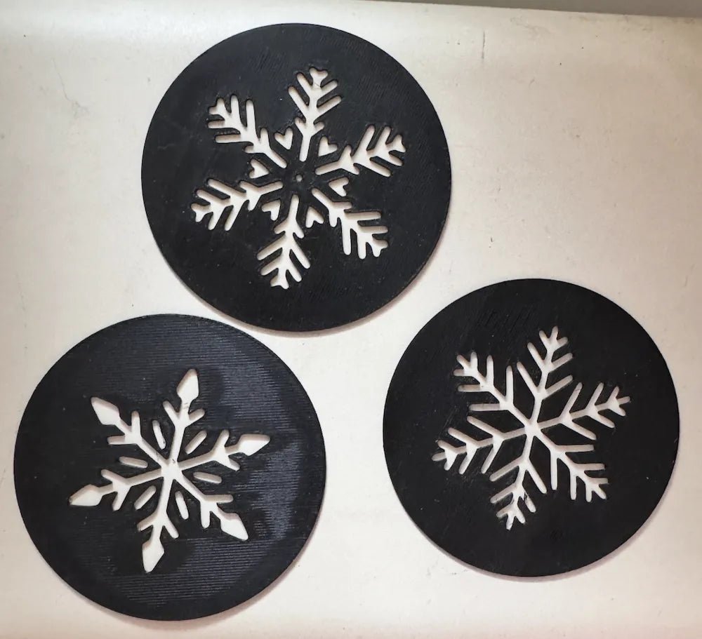 Snowflake Stencil – Christmas Window Spray Set of 3 - Stampa3D