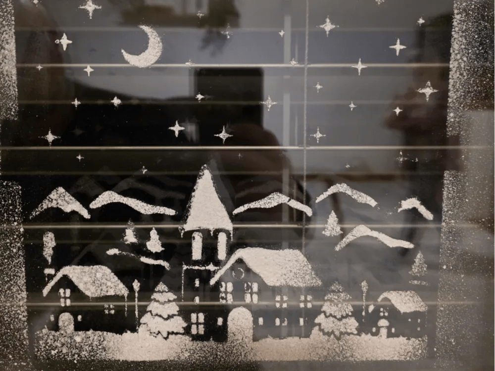Snowy Village Christmas Stencil – Perfect for Window Snow Spray - Stampa3D