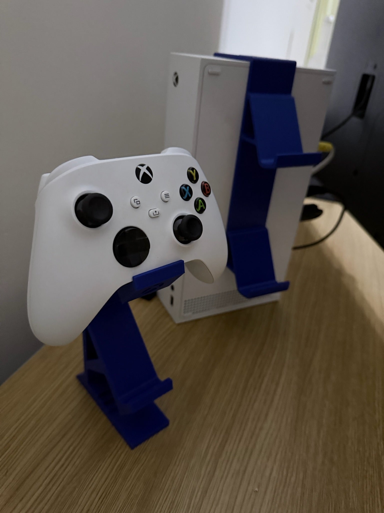 Xbox Controller Display & Storage Stand (Series S/X) - Stampa3D